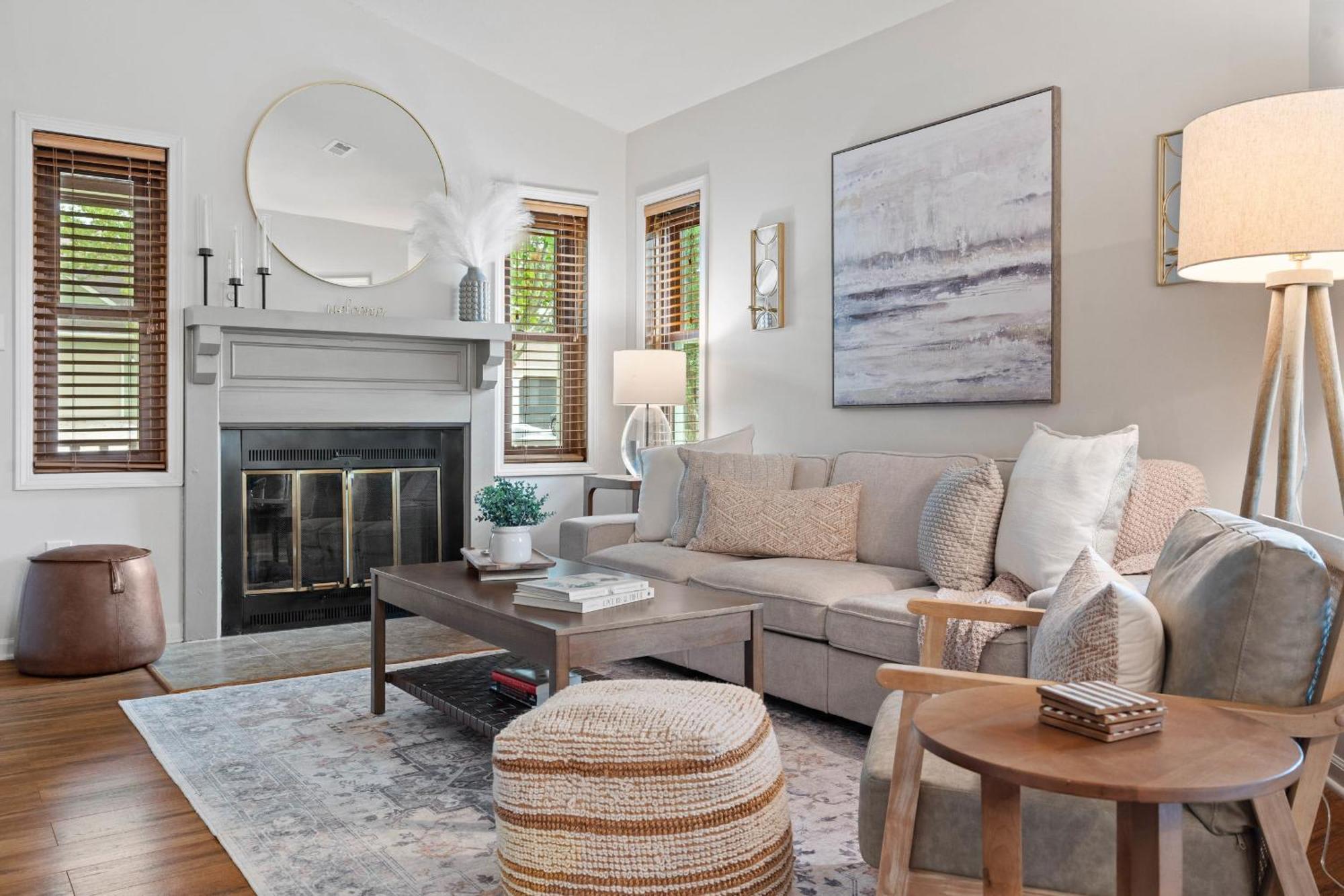 1 5 Miles To Mizzou ~ Spacious & Updated Home~ โคลัมเบีย ภายนอก รูปภาพ