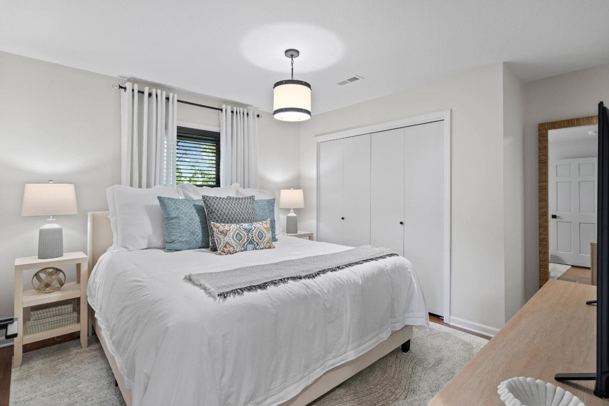 1 5 Miles To Mizzou ~ Spacious & Updated Home~ โคลัมเบีย ภายนอก รูปภาพ