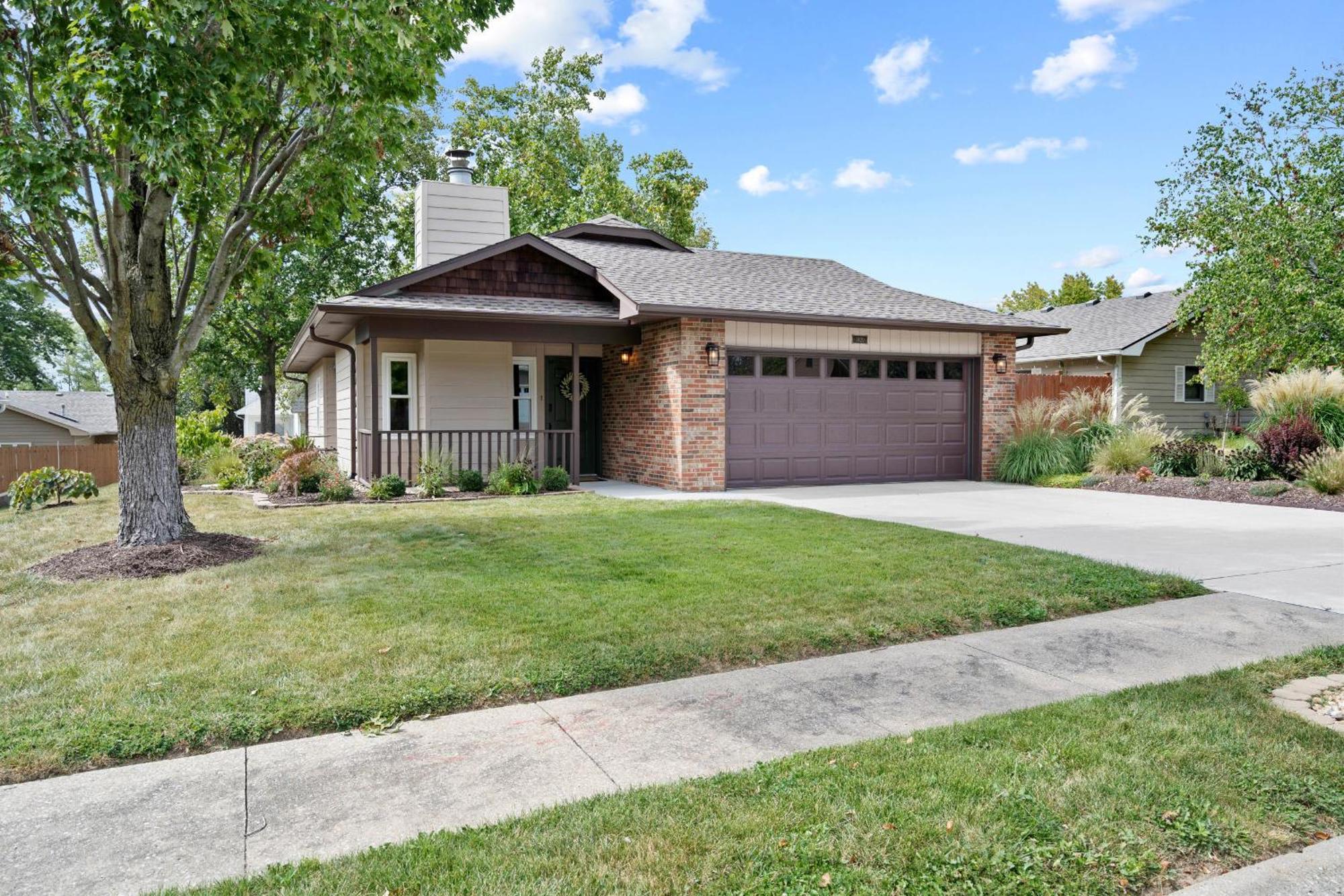 1 5 Miles To Mizzou ~ Spacious & Updated Home~ โคลัมเบีย ภายนอก รูปภาพ